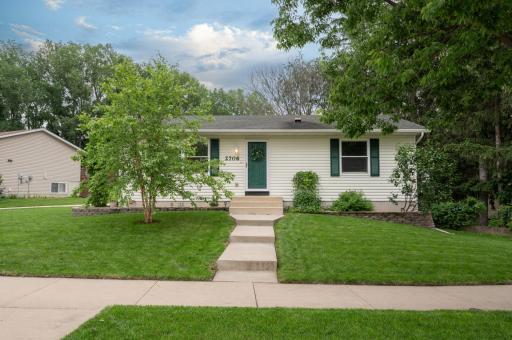 2706 Rose Drive SE, Rochester, MN 55904