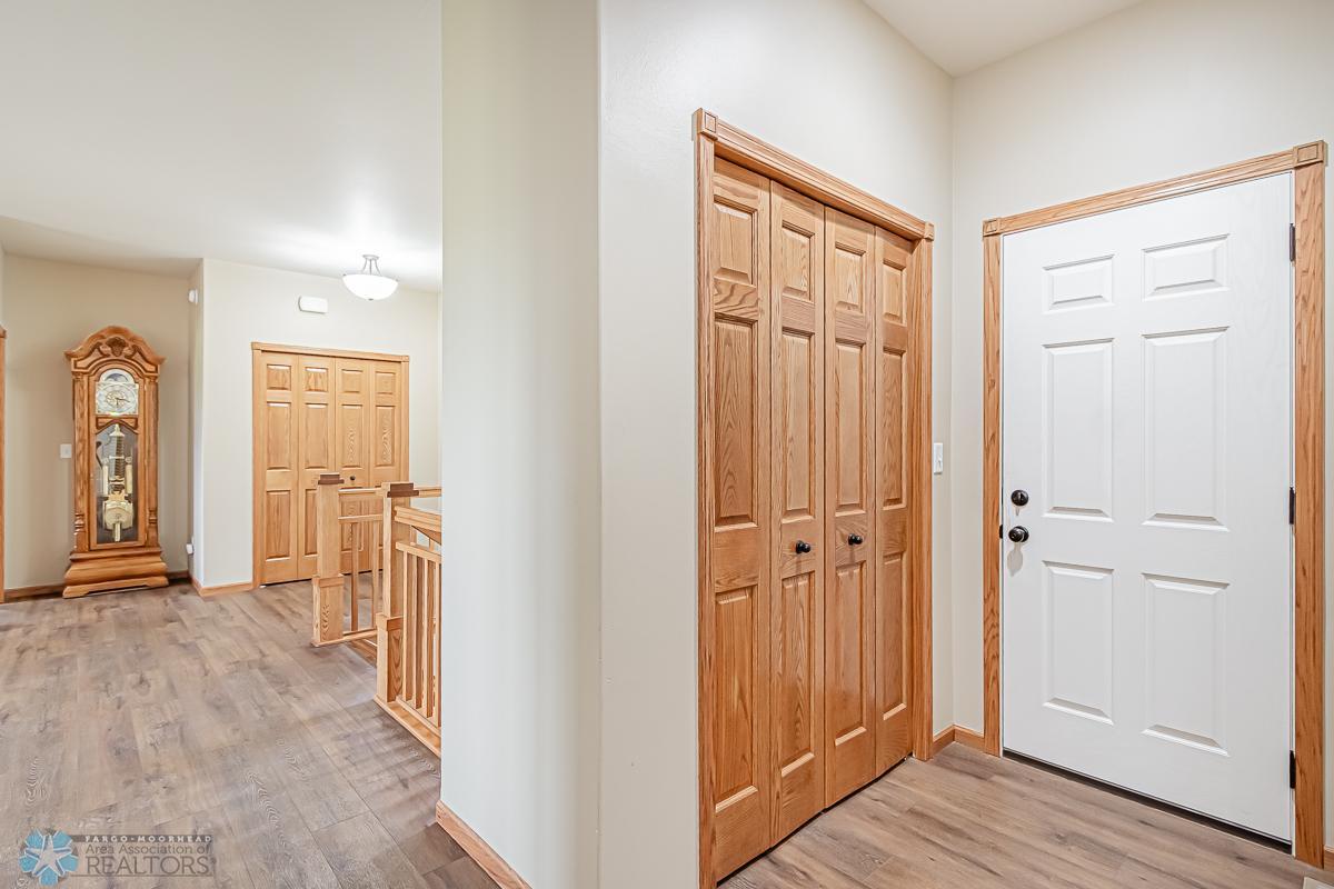 3602 22nd Ave S, Moorhead, MN 56560-12.jpg