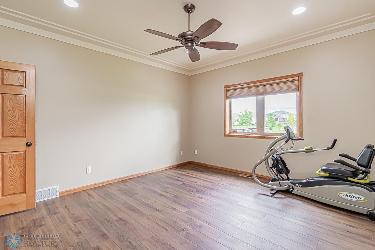 3602 22nd Ave S, Moorhead, MN 56560-21.jpg