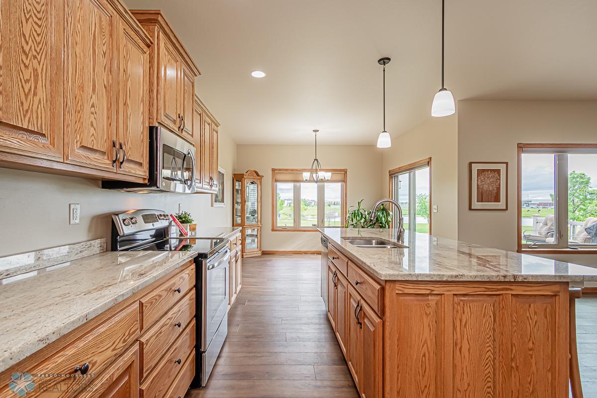 3602 22nd Ave S, Moorhead, MN 56560-05.jpg