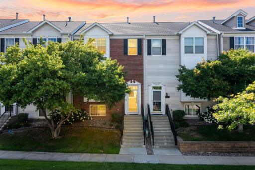 1756 Grove Drive, Shakopee, MN 55379
