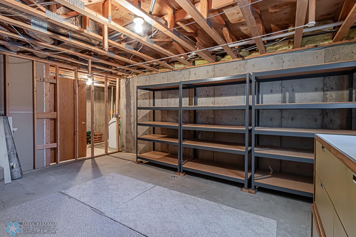 3115 37 1_2 Ave S, Fargo, ND-30.jpg