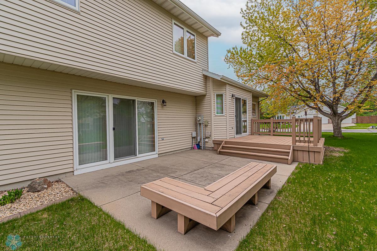 3115 37 1_2 Ave S, Fargo, ND-9.jpg