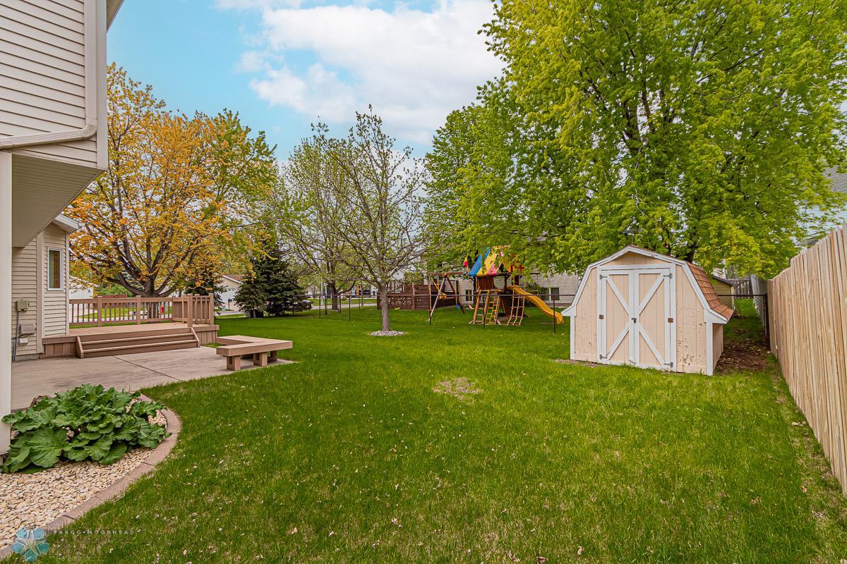 3115 37 1_2 Ave S, Fargo, ND-8.jpg