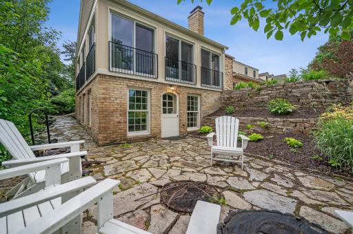 433 Otis Avenue, Saint Paul, MN 55104