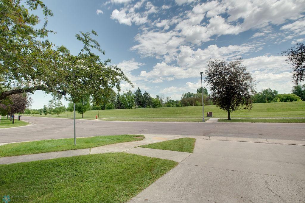 No neighbors across the street!