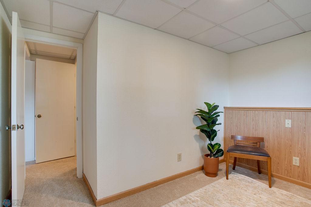 Lower level bed 3