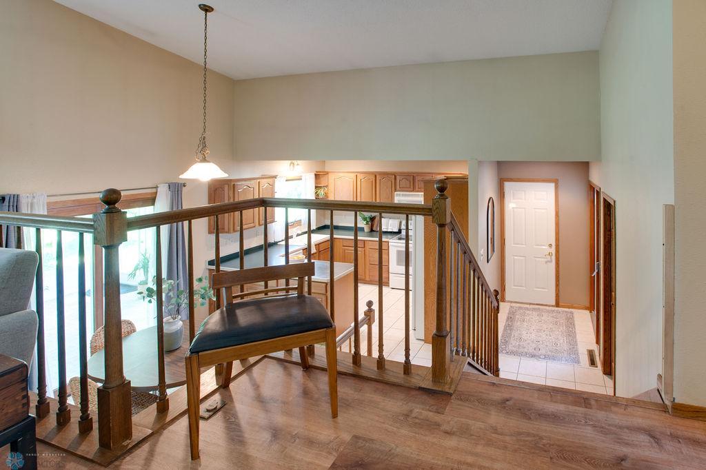 3719_RIVER_DR_STAGED-29.jpg
