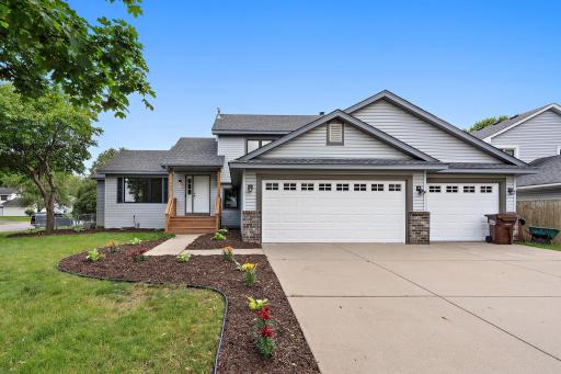 7003 Jocelyn Avenue S, Cottage Grove, MN 55016