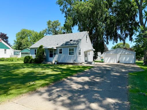 8309 16th Avenue S, Minneapolis, MN 55425