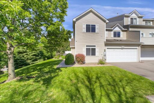8630 Savanna Oaks, D, Saint Paul, MN 55125