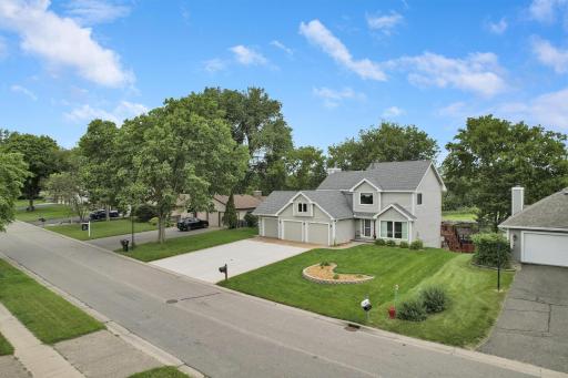 Beautifully landscaped overlooking lakeshore that you can have your boat with up to 10 horsepower motor.