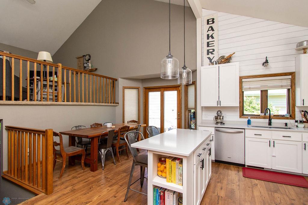 Kitchen/Dining