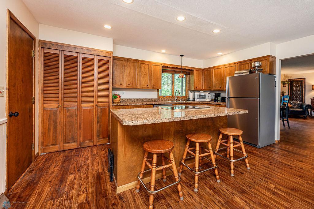 Island with Informal Eating Area