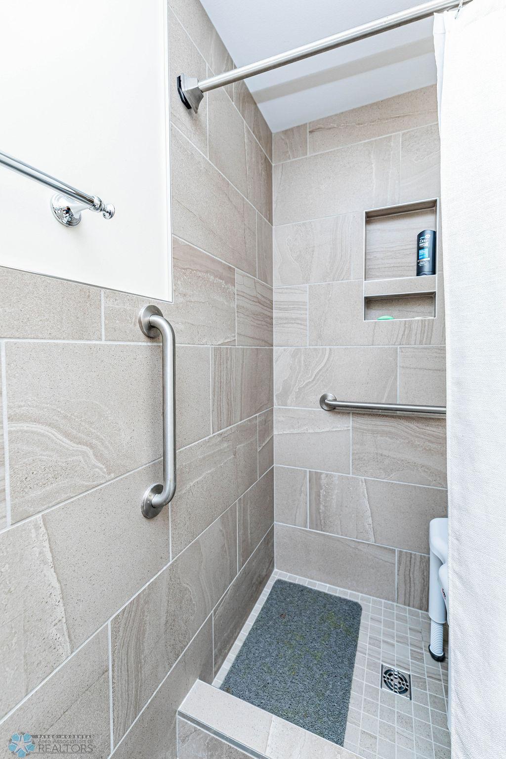 Primary Bath Walkin Tiled Shower