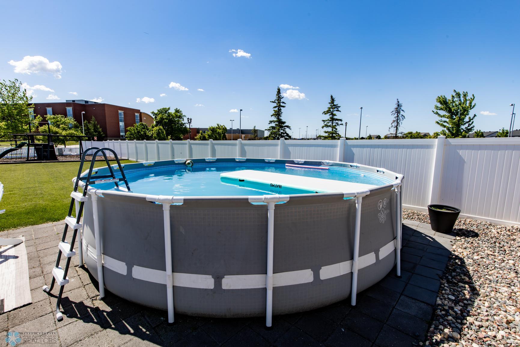 Pool (included)