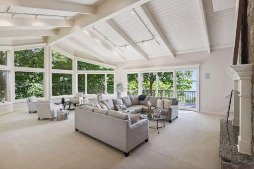 5855 Maple Forest, Mound, MN 55364