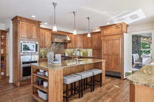 5855 Maple Forest, Mound, MN 55364