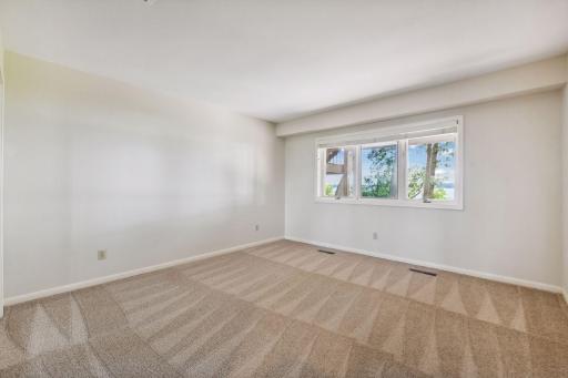 5855 Maple Forest, Mound, MN 55364