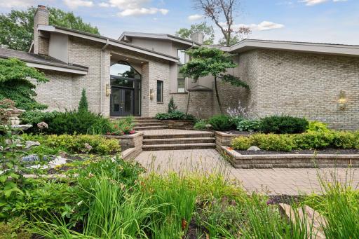 5855 Maple Forest, Mound, MN 55364