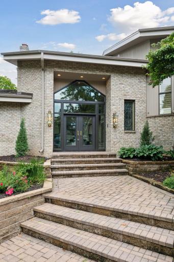 5855 Maple Forest, Mound, MN 55364