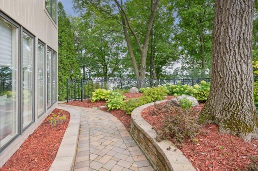 5855 Maple Forest, Mound, MN 55364