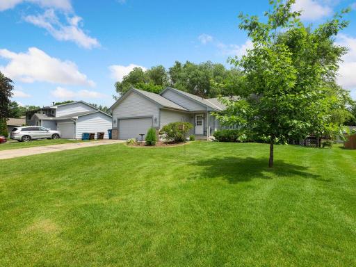 11714 Florida Avenue N, Champlin, MN 55316