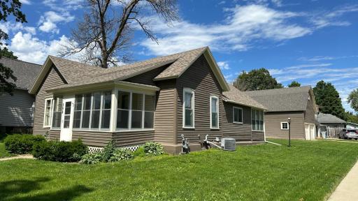 302 1st Avenue NW, Kasson, MN 55944