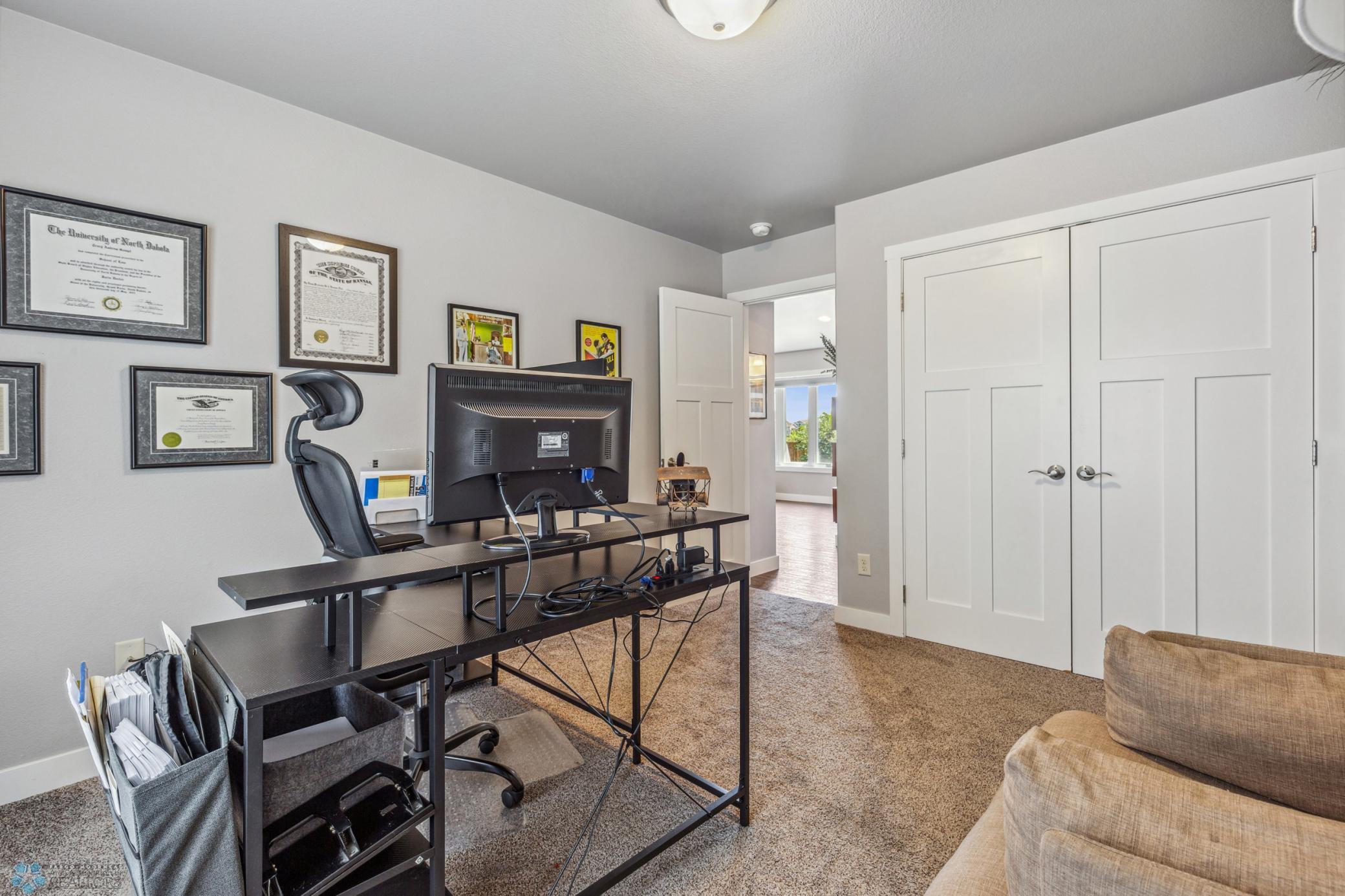 Office/Bedroom 2