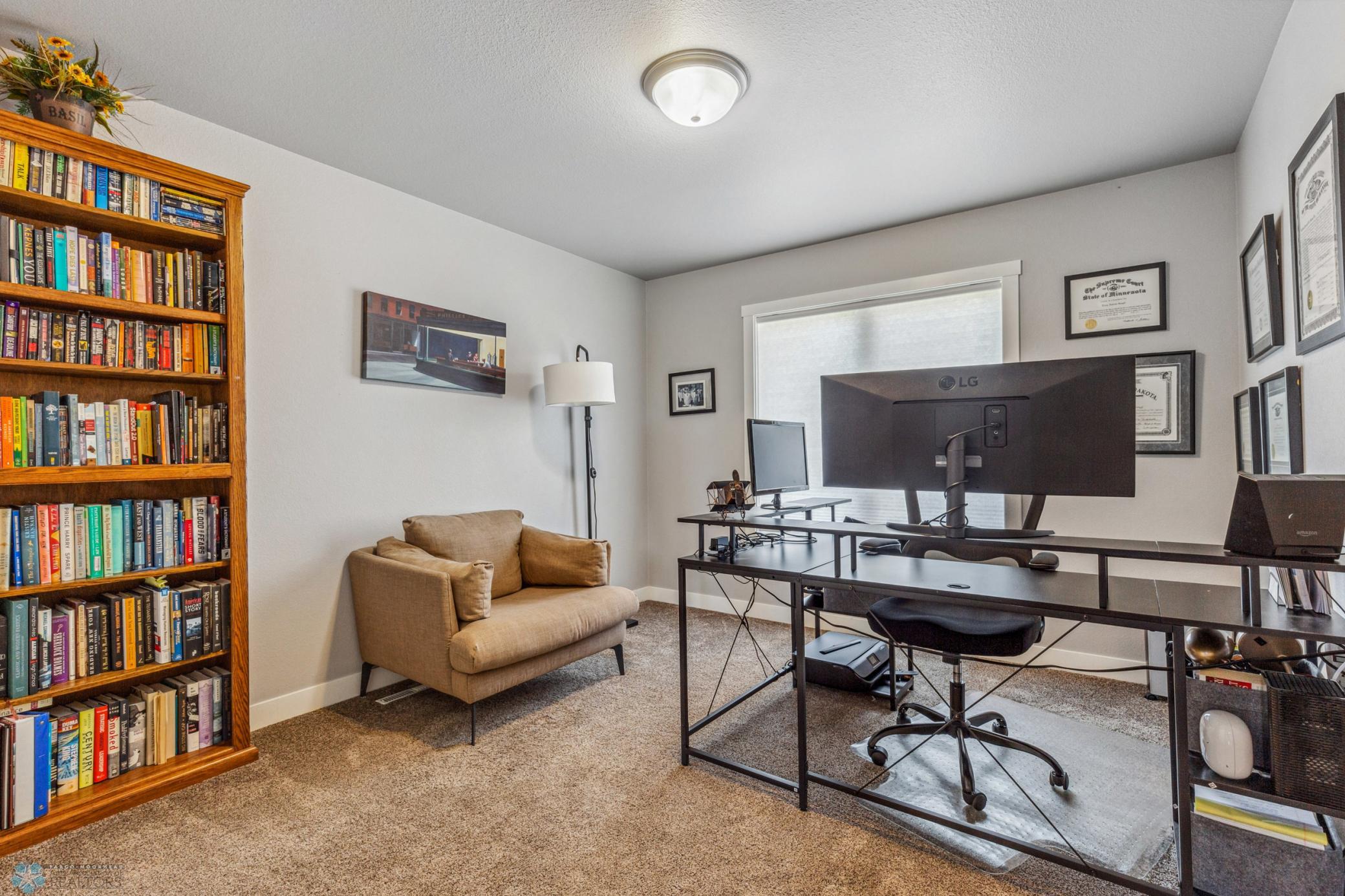 Office/Bedroom 2