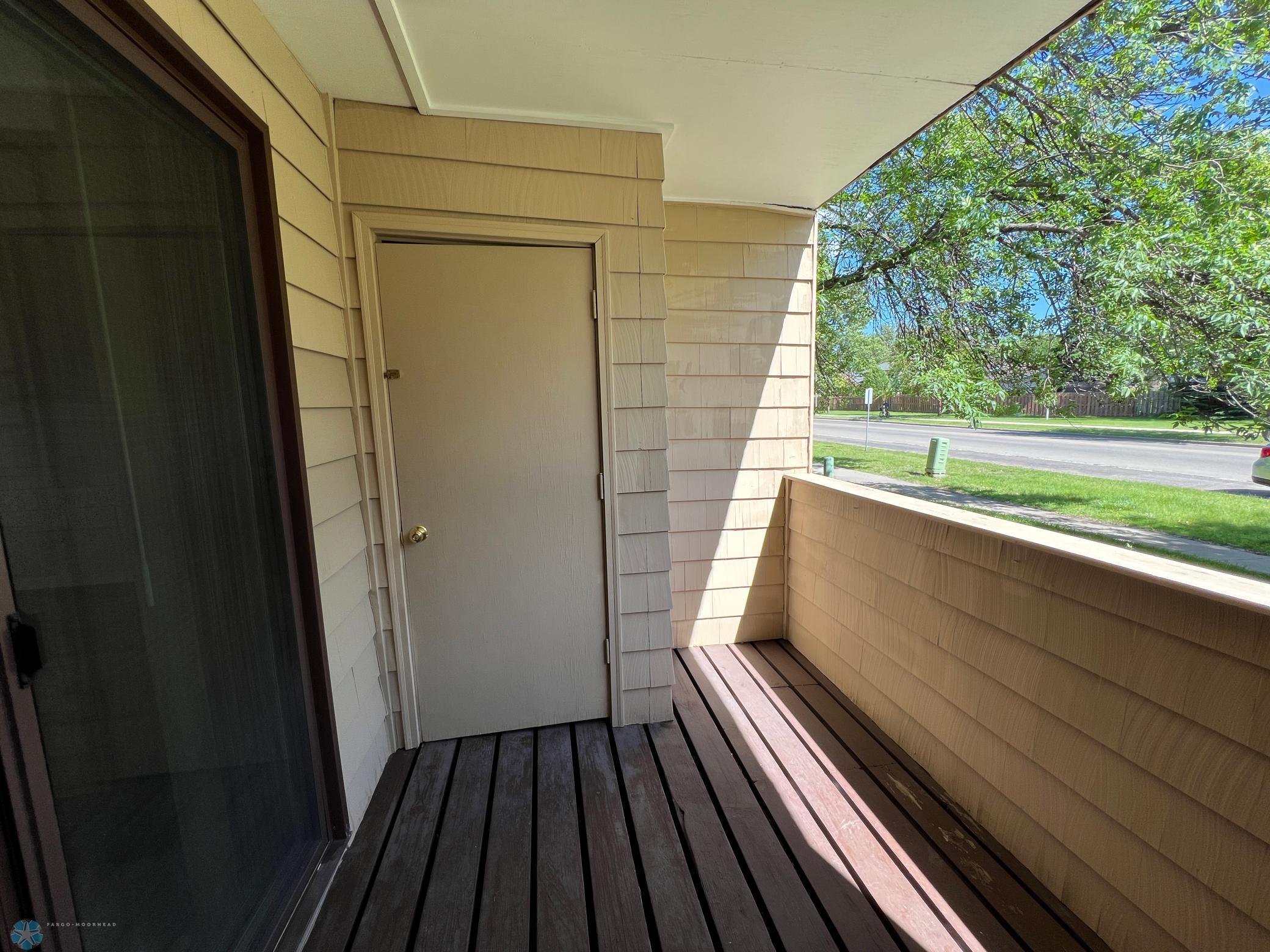 Deck storage