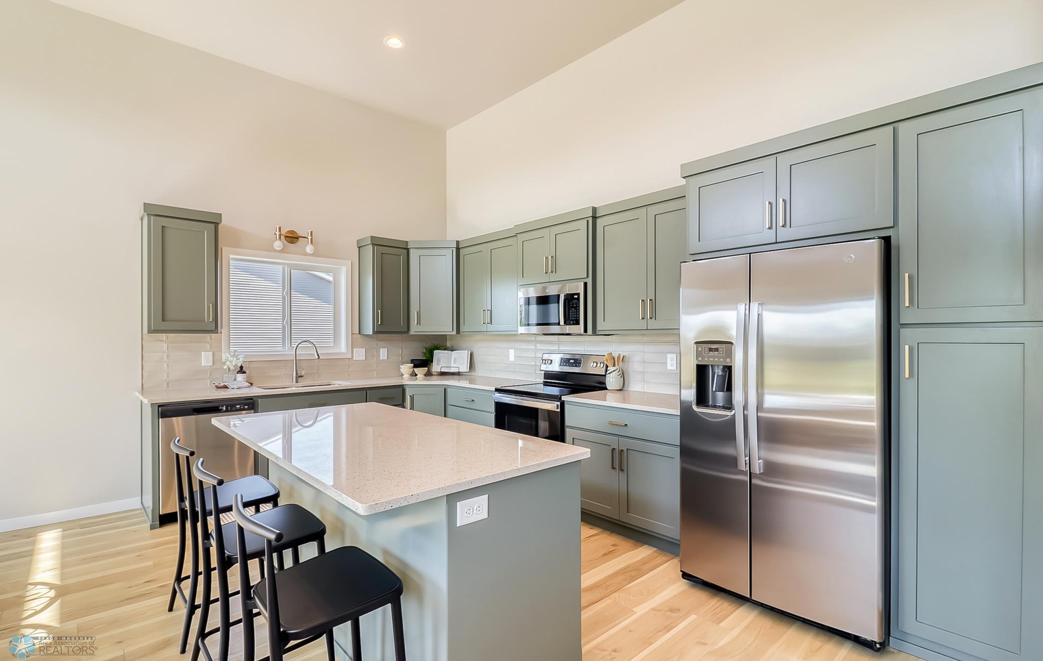 Kitchen1_1.jpg