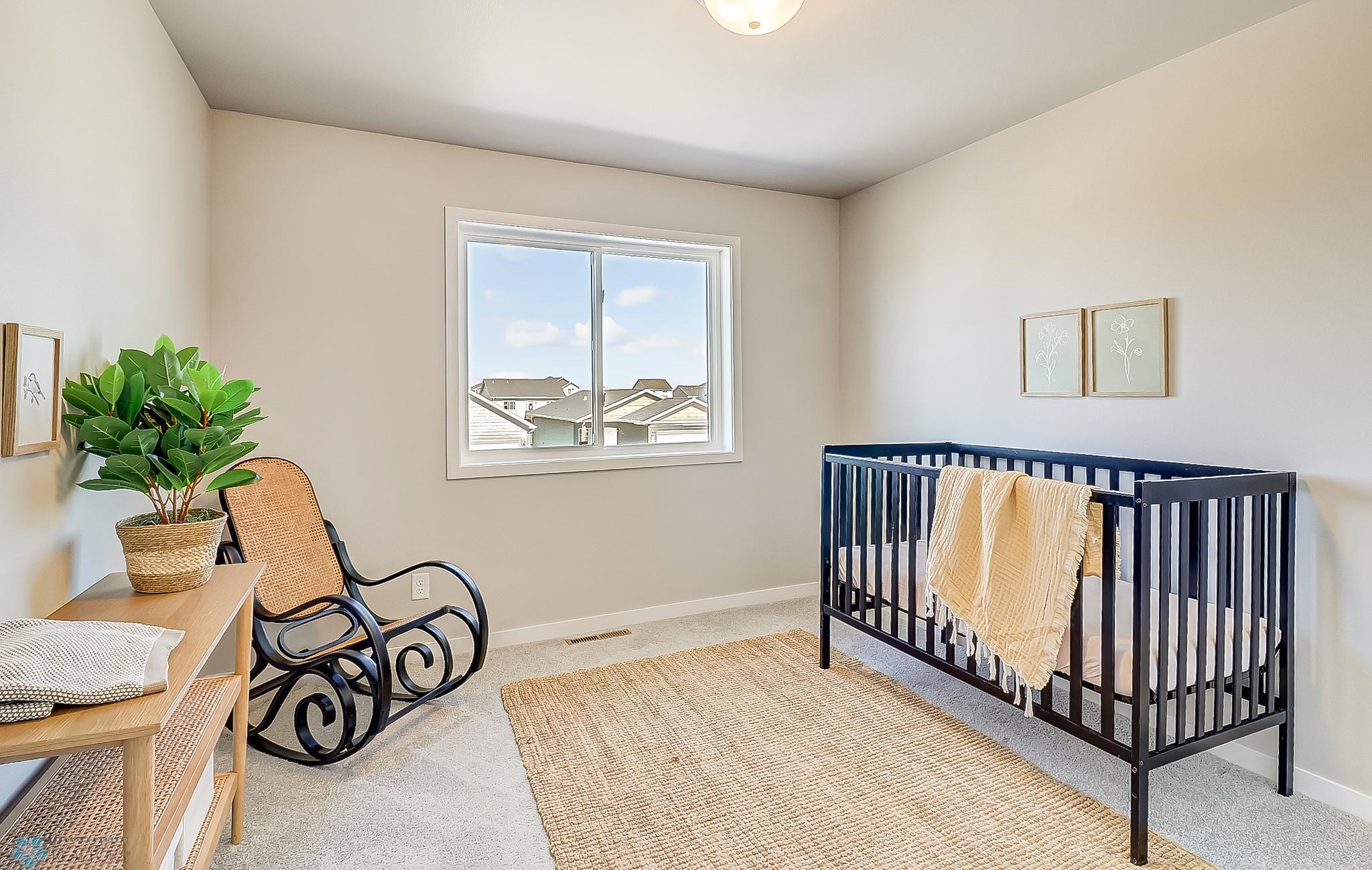 Bedroom1_1.jpg