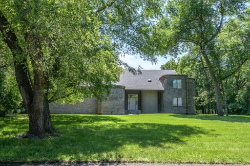 1150 Lime Tree Circle, Saint Cloud, MN 56301