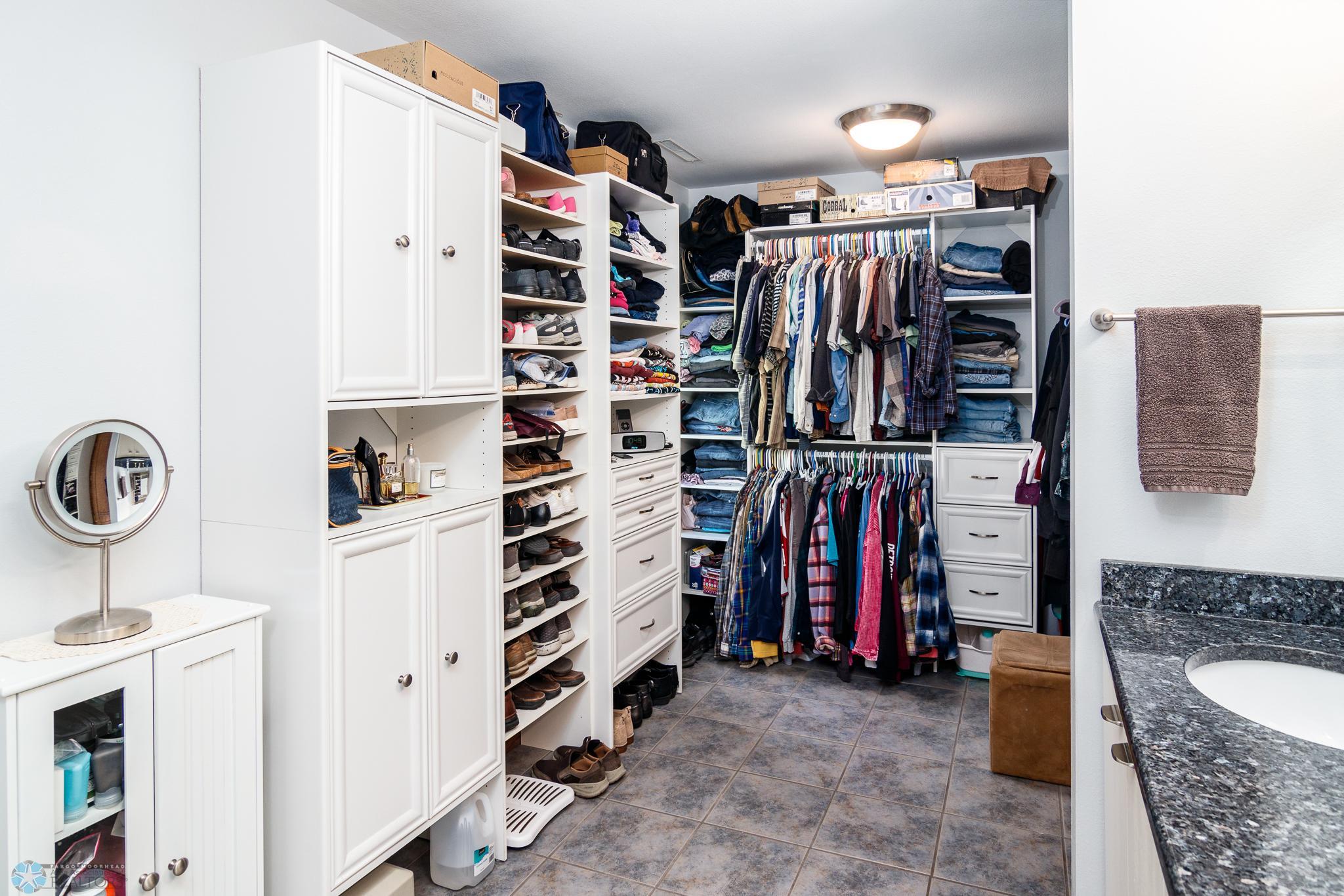 primary walk in closet