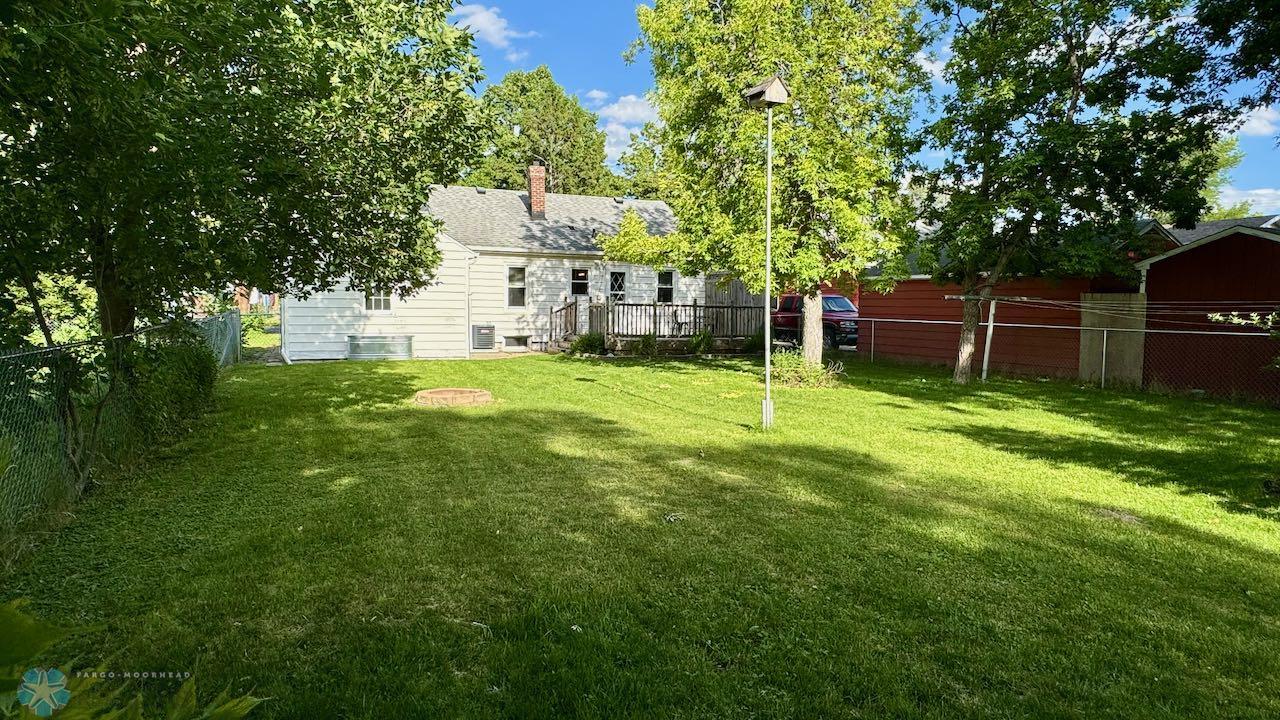 (32) Backyard.jpeg