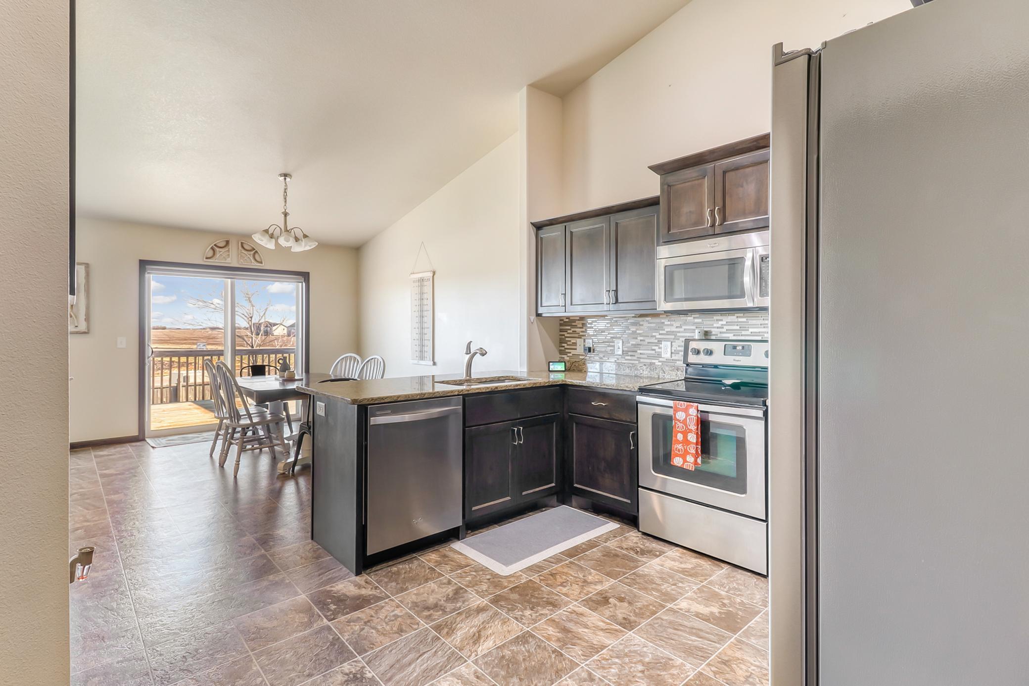 Kitchen1_1.jpg