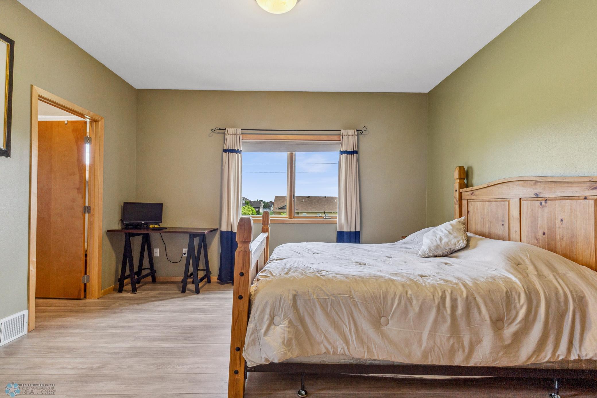 BEDROOM 1A.jpg