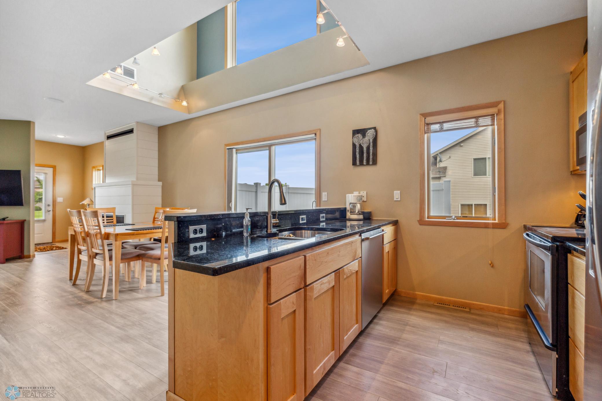 KITCHEN 3.jpg