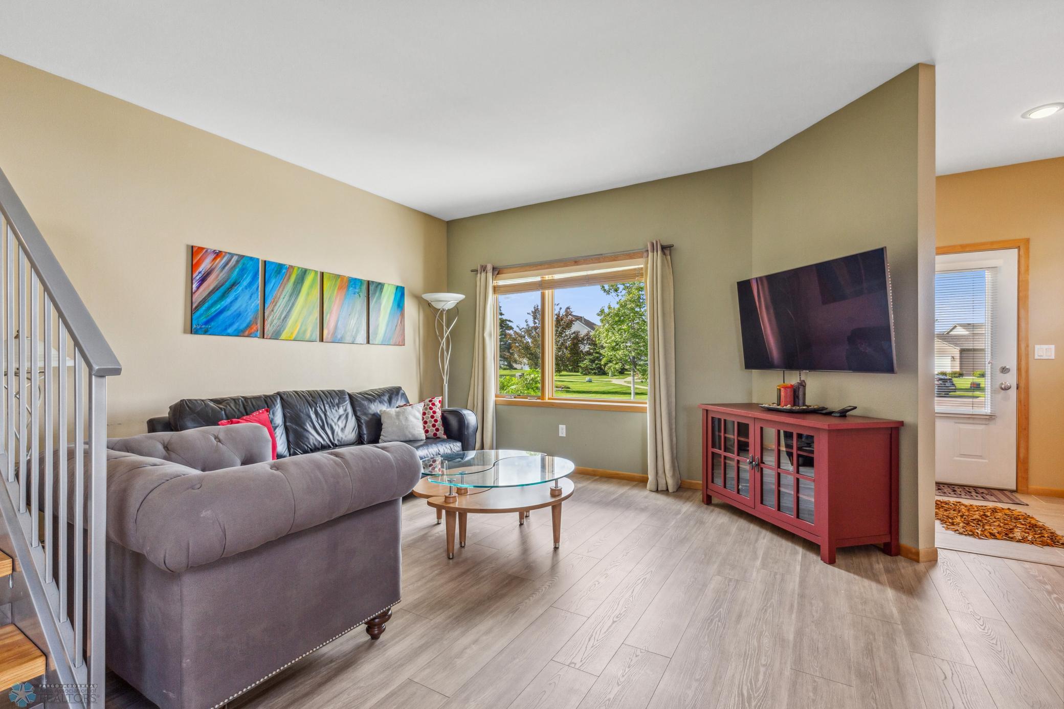 LIVING ROOM 1.jpg