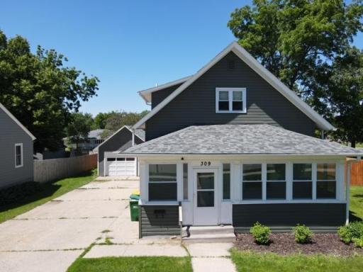 309 Minnesota Street N, Ortonville, MN 56278