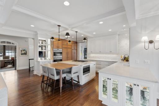 18887 Magenta Bay, Eden Prairie, MN 55347