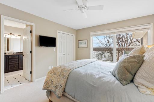 18887 Magenta Bay, Eden Prairie, MN 55347