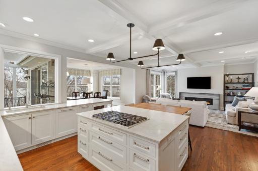 18887 Magenta Bay, Eden Prairie, MN 55347