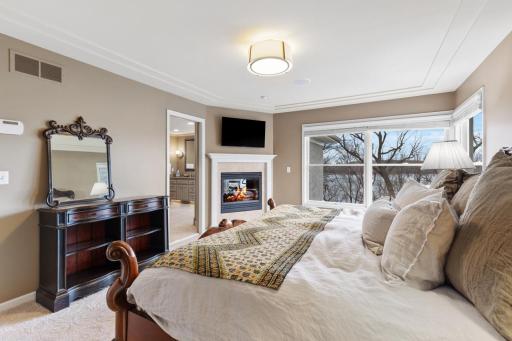 18887 Magenta Bay, Eden Prairie, MN 55347