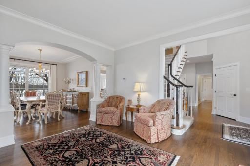 18887 Magenta Bay, Eden Prairie, MN 55347