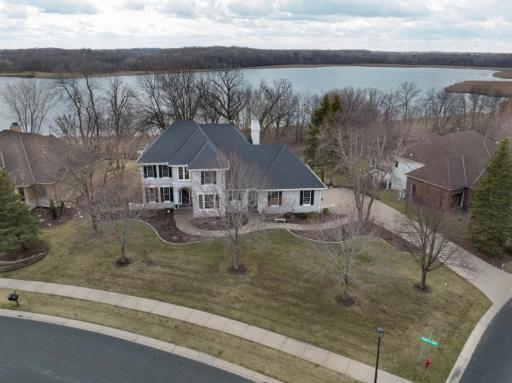 18887 Magenta Bay, Eden Prairie, MN 55347