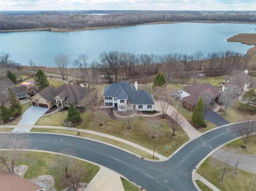 18887 Magenta Bay, Eden Prairie, MN 55347