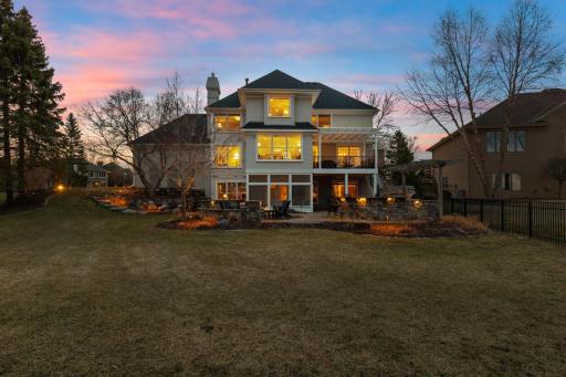 18887 Magenta Bay, Eden Prairie, MN 55347