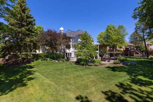 18887 Magenta Bay, Eden Prairie, MN 55347